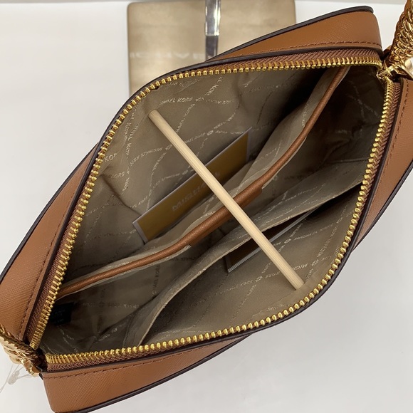 MICHAEL KORS LG EW CROSSBODY Bag 35F 8GTTC3B. - Picture 7 of 16